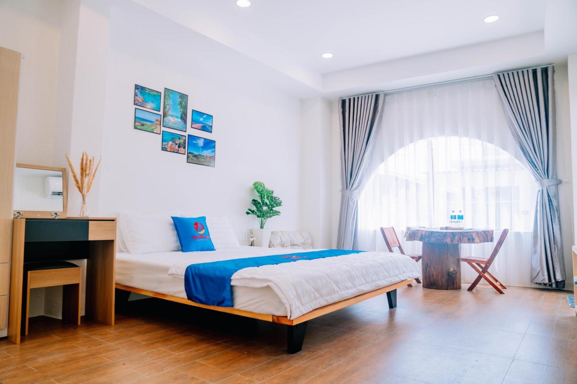 Thuyen Xua Homestay Dao Phu Quy Cu Lao Thu Esterno foto